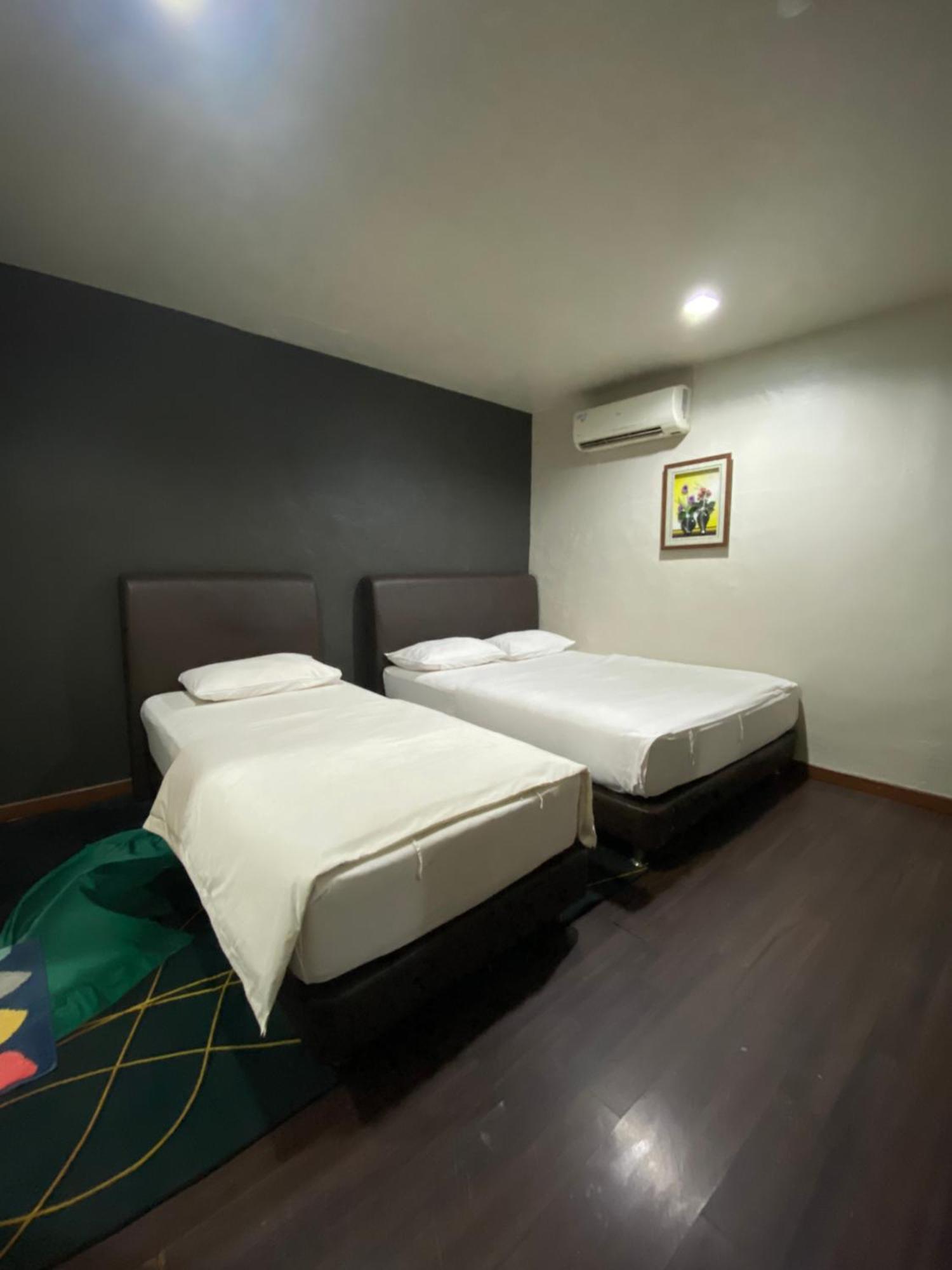 Hotel 1St Living Subang Subang Jaya Exterior foto